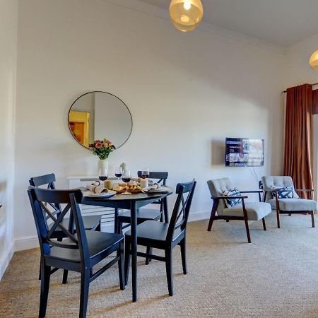 The Clement Apartment Stylish Two Bedroom Apartment Very Close To The Birmingham Arena Eksteriør bilde
