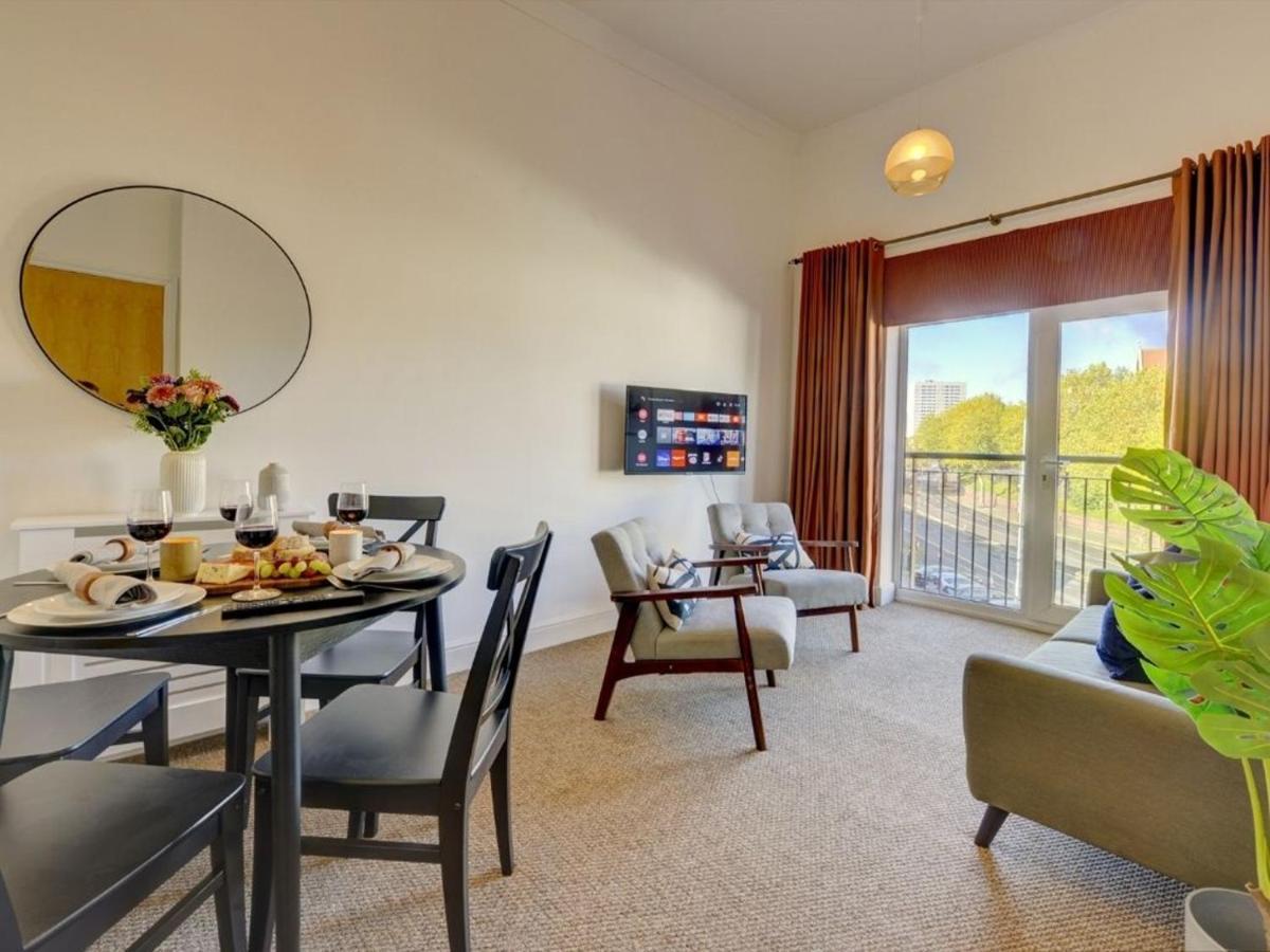The Clement Apartment Stylish Two Bedroom Apartment Very Close To The Birmingham Arena Eksteriør bilde