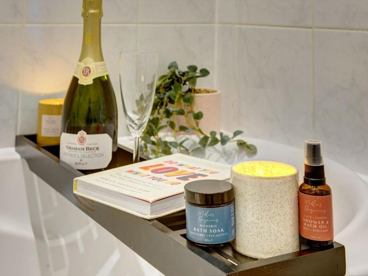 The Clement Apartment Stylish Two Bedroom Apartment Very Close To The Birmingham Arena Eksteriør bilde