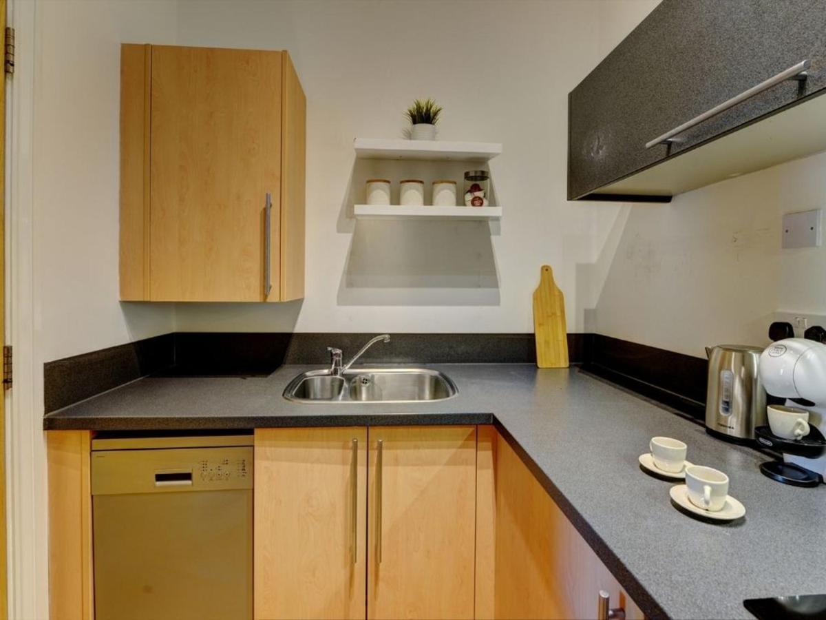 The Clement Apartment Stylish Two Bedroom Apartment Very Close To The Birmingham Arena Eksteriør bilde